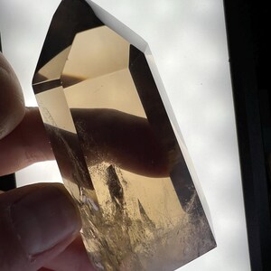Polished Smoky Quartz Point with RAINBOW – Exceptional Clarity with sharp edges and point | Approx. 98.35 g. 2.50 inches