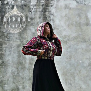 Hooded jacket with mulberry tribal pattern