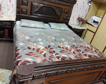 Luxury Cotton Bedsheet Set – Elegant Floral Design, Custom Sizes