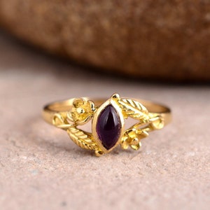 Anneau fait à la main, anneau de fleur, anneau de pierre précieuse, anneau d'améthyste, anneau unique, anneau minimaliste, anneau de Boho, anneau floral, anneau vintage, anneau de promesse,