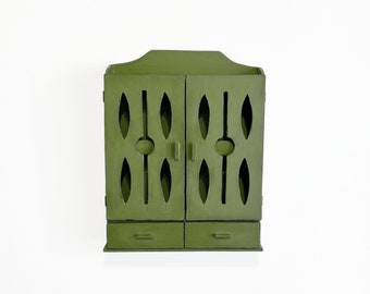 Vintage Spice Rack - Vintage Kitchen Decor - Wooden Leaf Green Spice Rack