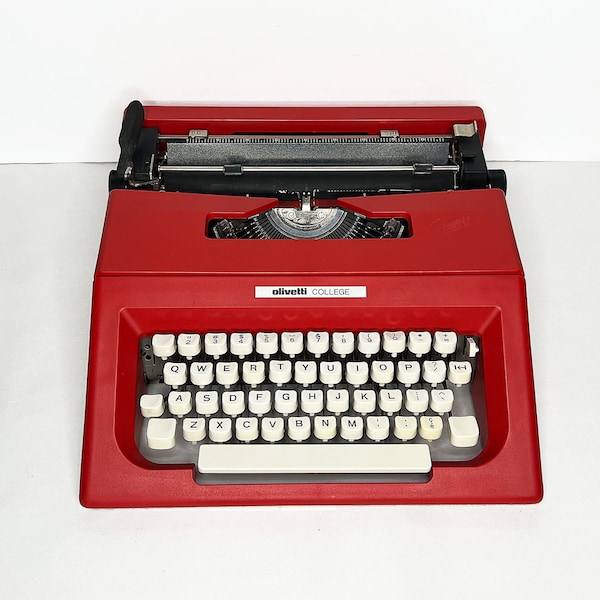 Vintage Olivetti Lettera College Typewriter - Red Typewriter