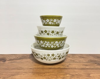 Vintage Pyrex Spring Blossom Mixing Bowl Set of 4 #441,442,443,444 - Green/White Country Farmhouse Kitchen Bowls - Read the full description