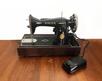 Antique 1936 Singer Sewing Machine with Case - Singer Simanco 125270