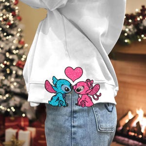 Ricamo con applicazione per San Valentino, ricamo per amanti, design per felpa con lato a forma di cartone animato per San Valentino, ricamo con cuore magico per San Valentino