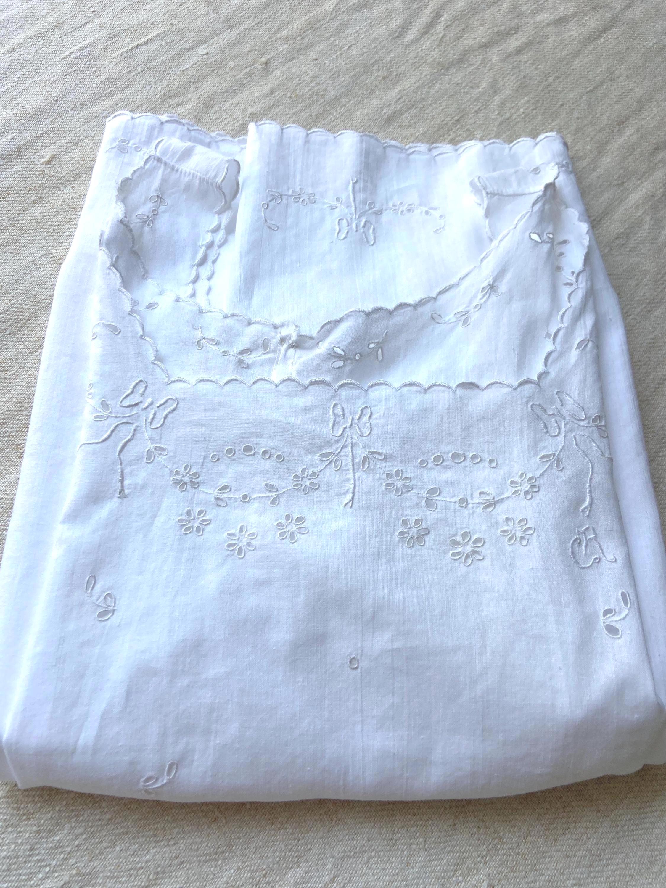 Antique French Linen, Cotton Linen Fabric Dress, Hand Stitched Chemise, Cut and Drawn Work, Bows and Flowers Embroidery, Hand Gathered 1920s