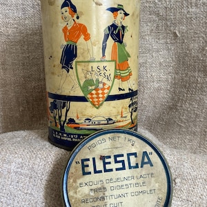 Oatmeal and Blue Round Vintage Elesca Brand Tin Box with Lid, Off White French Kitchen Decor, Pasta Metal Storage Box, De Nice Provence 1930