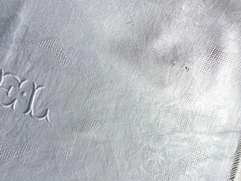 the +1 napkin offered