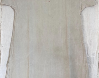 Antieke Franse pure hennep, monogram JD, rustiek boerderijlinnen, werkshirt met korte mouwen, handgesponnen zelfgesponnen linnengoed, hemd kunsthemd, 1900