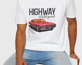 Enhypen inspirierte Landstraße 1009 T-Shirt, rotes Muskel-Auto Grafikhemd, kpop Lyrikhemd, enhypen Hemd