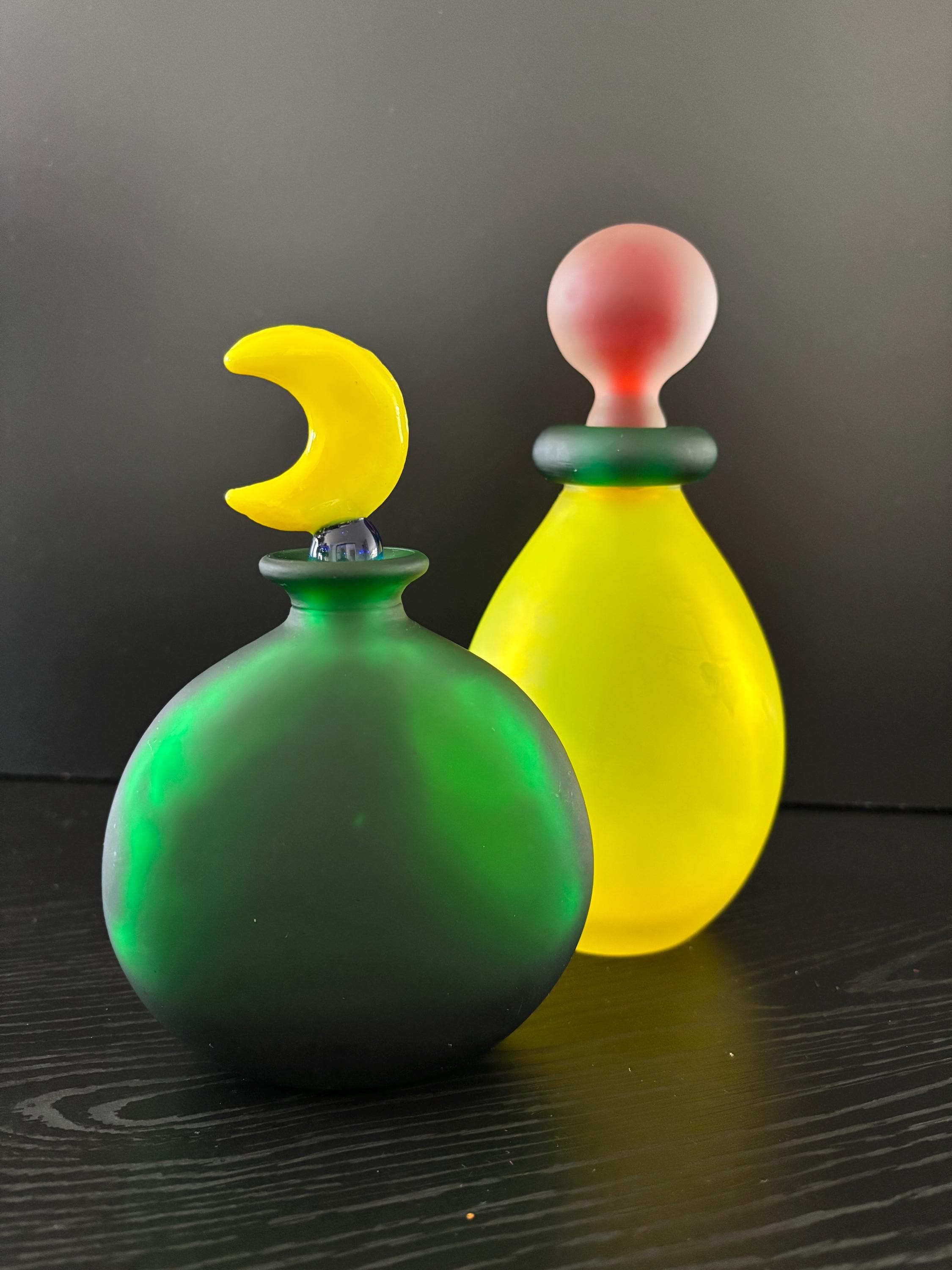 Henry Dean Vase - Etsy