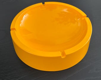 Cuenco/cenicero grande Rosti vintage de diseño escandinavo de los años 70, de Erik Lehmann Hansen. Fabricado en Dinamarca.