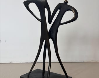 escultura de bronce diseño holandés Corry van Ammerlaan "apretón de manos"