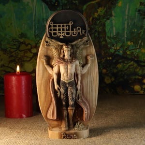 Statue de démon Bune : décoration d'autel occulte en bois