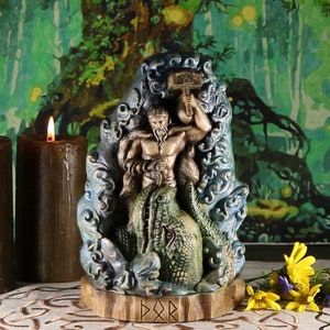 Thor statue Odin statue Pagan altar Norse gods Wood sculpture Scandinavian gods Thor viking Norse pagan Asatru Norse statue Thors hammer Art