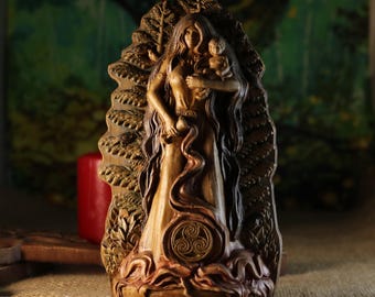 Celtic Goddess Danu Statue: Hand Carved Wooden Altar Decor