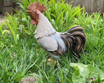 Rooster statue Black white rooster Chicken statue Rooster figurine Rooster kitchendécor Carved rooster Wooden garden décor Rooster wall art