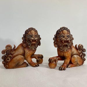 Handmade Wooden Foo Dog Statue Pair: Chinese Guardian Lion Sculpture