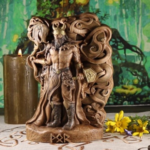 Thor Norse gods Thor statue Wood carving Odin statue Norse pagan Norse mythology God of thunder Asatru Viking statue Pagan statue Home decor