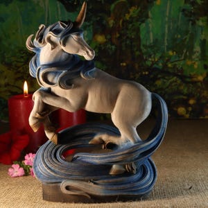 Wooden unicorn White unicorn Unicorn figurine Horse statue Magical unicorn Unicor sculpture Mystical creature Gold unicorn Decor Horse gifts