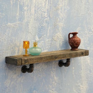 Reclaimed Wooden Shelves With Metal Brackets , Handmade Tumbled Wooden Shelf , Solid Wood Shelf for Livingroom , Top Quality Farmhouse Shelf