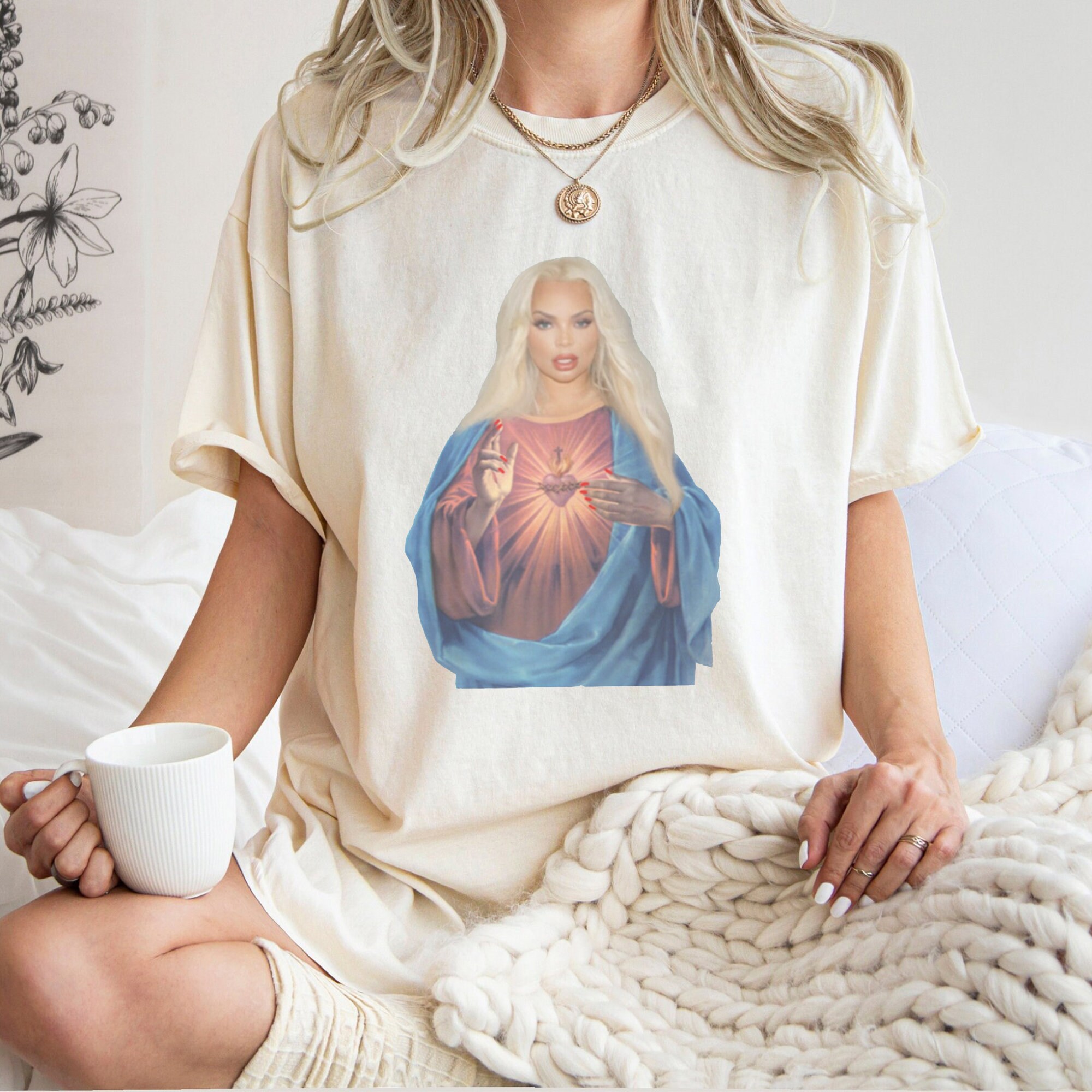 Trisha Paytas And The Nudes T Shirt Debate - t4g1cms