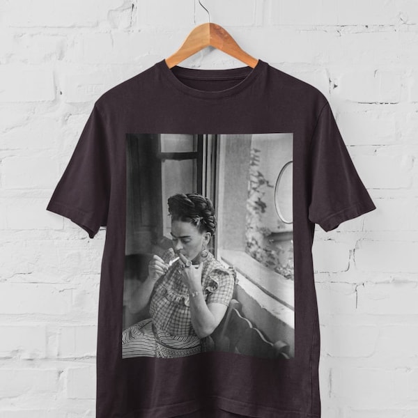 Frida Kahlo Tshirt, Frida Kahlo Shirt, Frida Kahlo Poster Shirt, Frida Kahlo Smoking Photo Tshirt, Frida Kahlo Photo Shirt