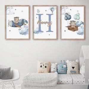 Pósteres personalizados con monograma y oso aviador: decoración para habitación de bebé, azul pálido, regalo de nacimiento, regalo de bautismo de niño