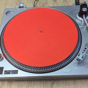 Pure red Felt Slipmat - 12-inch LP Vinyl DJ Pro Turntable Slip Mat Record Player Technics 1210 DJ Turntablist