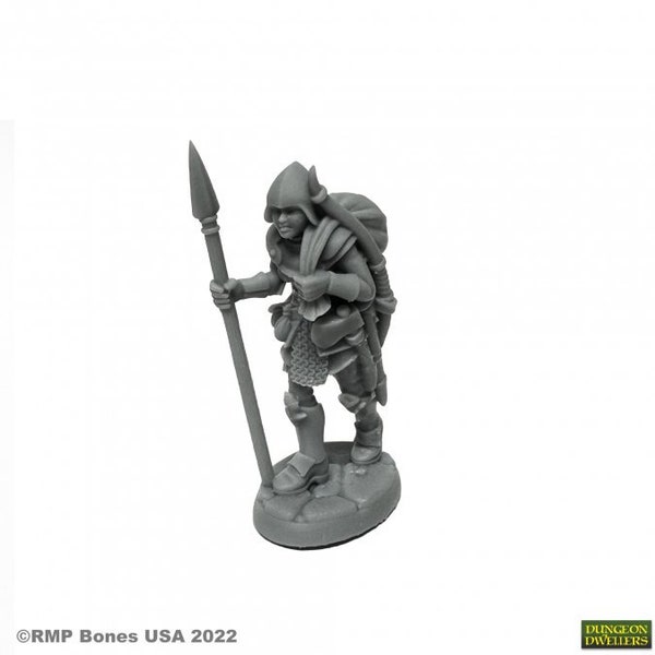 Overladen Henchwoman - Marina - D&D - Frostgrave - Pathfinder - Plastic RPG Fantasy Miniature 28 - 32mm