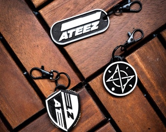 ATEEZ Moon Phase Logo Keychain - Atiny Kpop Merch - Break The Wall Lightiny Sling Bag Pendant - Gift for Kpop Fans
