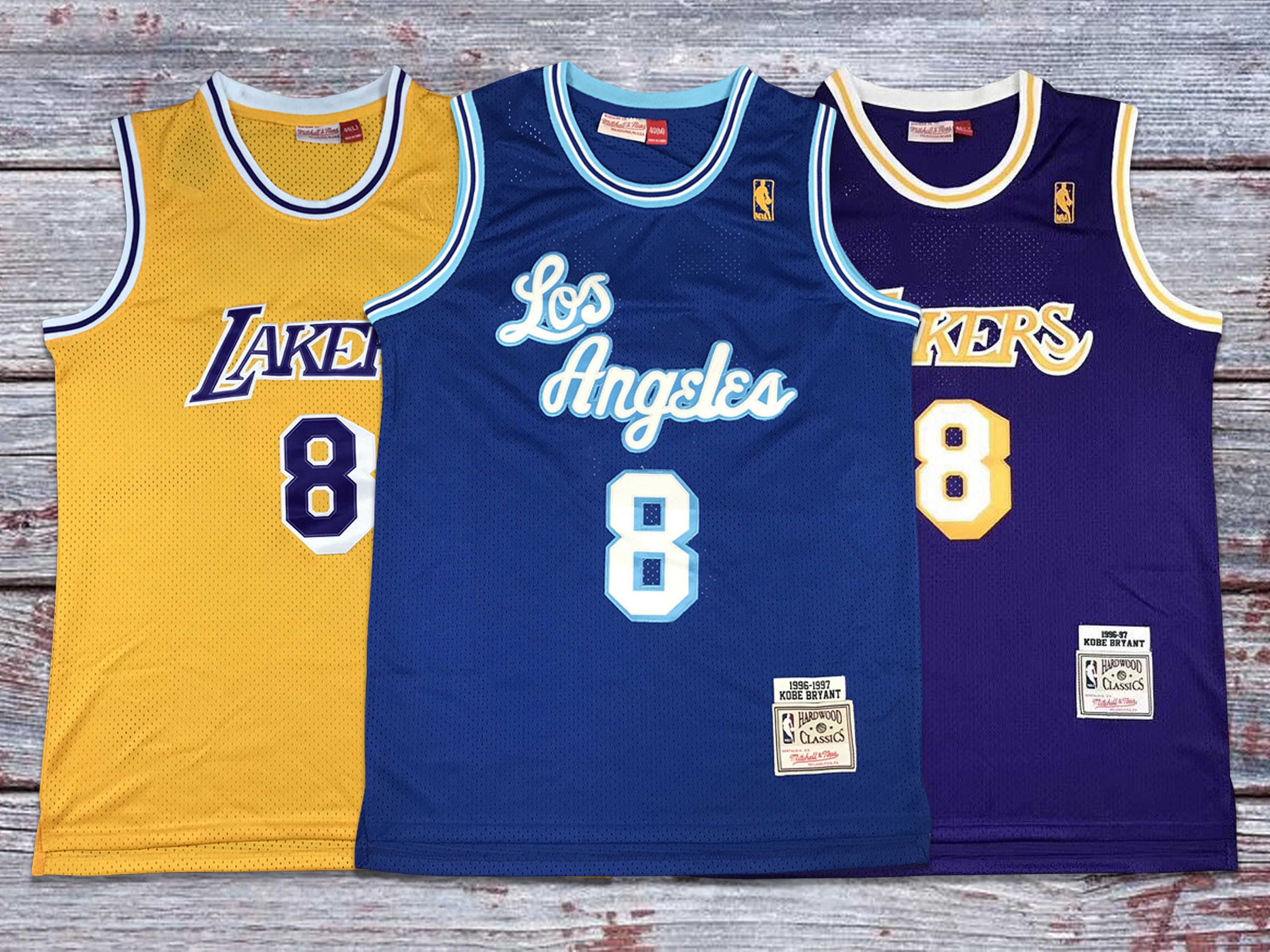 Nike Kobe Bryant Los Angeles Lakers #8 Statement Edition Swingman Jersey -  Purple (XX-Large) : : Sports, Fitness & Outdoors