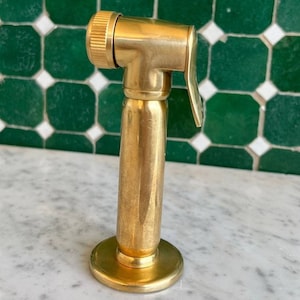 Unlacquered Brass Side Sprayer for kitchen , Solid Brass Side Sprayer with high pressure