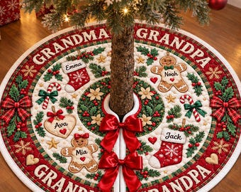 Personalized Quilted Christmas Tree Skirt, Custom Family Member Name Monogram, Vintage Holiday Tree Decor, Heirloom Christmas Gift