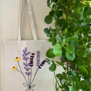 Flower Tote bag, Punch Needle Embroidered Handmade Tote Bag,Hand Tufted Tote Bag, Shoulder Bag, Personalized Gift Bag, Flower Bag, Daisy Bag