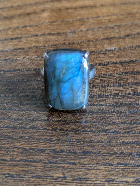 Lovely Rectangular Labradorite And Silver Ring, S… - image 9