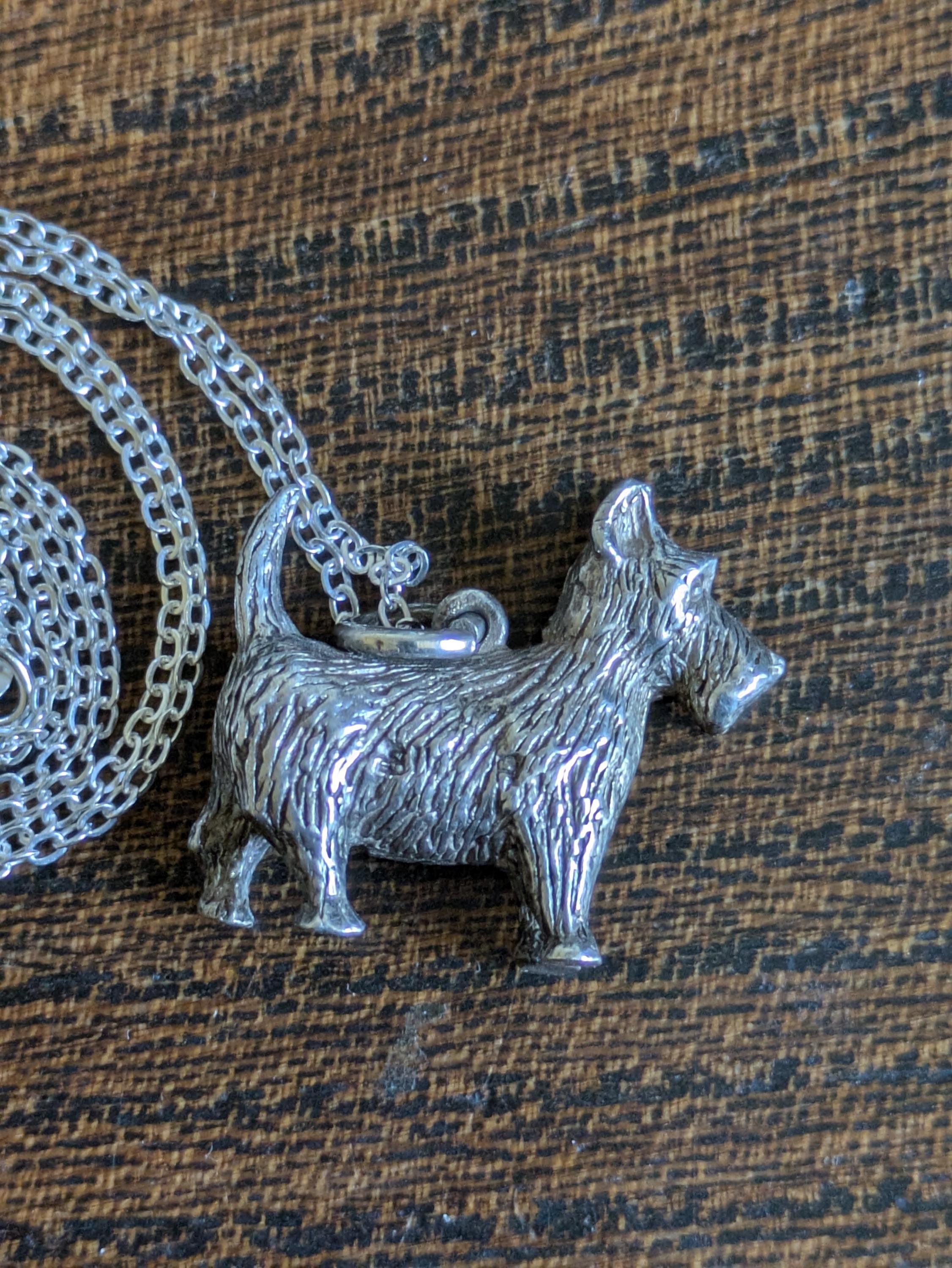 Collier Argenté Avec Pendentif Chien Scottie (Monopoly) - Longueur ~43cm - Argent 800 - Neuf Avec étiquette
