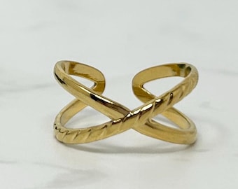 Gold Criss Cross Ring, Adjustable X Ring, Gold Thumb Ring, Dainty Gold Ring, Minimalist Jewellery, Stacking Ring, Open Ring, Everyday Ring