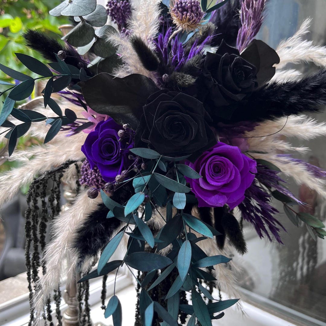 Gothic Black Roses Cascade Bouquet, Dark Romance Preserved Flowers ...