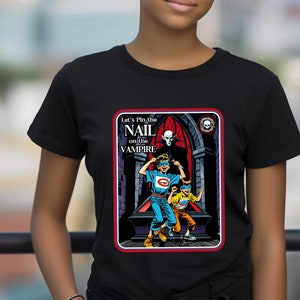 Rolig Halloween-vampyr-T-shirt: Pin the Nail, unisex-tröja bild 3