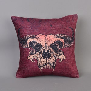 Horned Skull Pillow, Skull Pillow Cover, Devil Pillow, Demon Pillow, Horror Pillow, Satanic Pillow, Burgundy Pillow, Home Decor, Pillow,