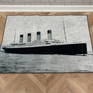 Titanic Rug, Sea Rug, Titanic Film Rugs, Modern Rug, Round Rug, Gift For Her, Salon Decor Rug, Personalized Rug, Decorative Rug, Large Rug,