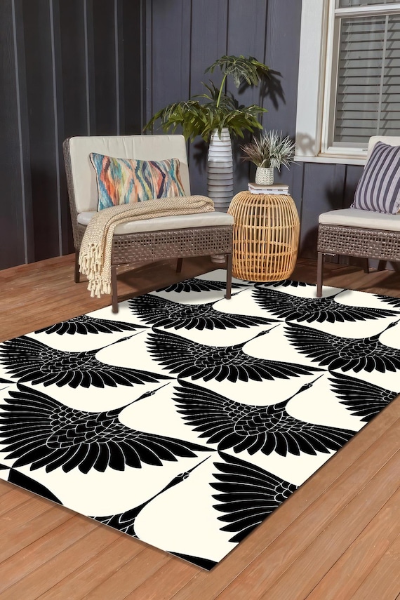 Modern Leaf Pattern Rug, Black White Geometric Botanical Carpet, Bold Art Deco Floor Mat for Living Room or Office, Stylish Minimal Decor