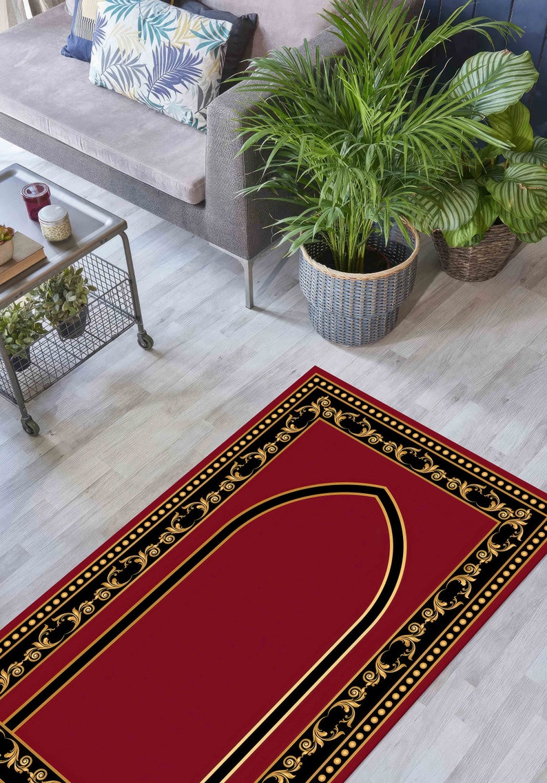 Red Prayer, Gold Prayer Rug, Religious Rugs, Red Rug, Islamic Rugs