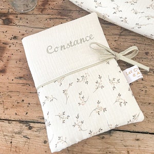 Protège carnet de santé imprimé bébé personnalisé idéal pour cadeau de naissance