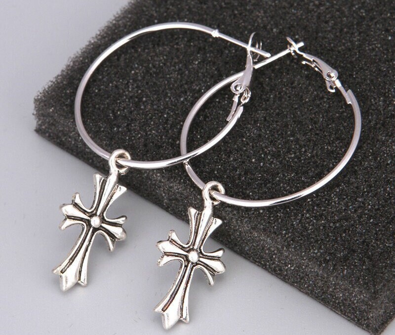 Chrome Hearts Cross Tail Drop Earring Silver - NOBLEMARS