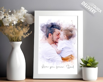 Könnte beinhalten: Ein Aquarellbild eines Vaters und seines Sohnes, wobei der Vater den Sohn in seinen Armen hält. Der Vater lächelt und der Sohn schaut in die Kamera. Das Bild hat eine weiche, verträumte Atmosphäre und ist in einem weißen Rahmen gerahmt. Der Text "Love you forever. Dad" steht unter dem Bild.