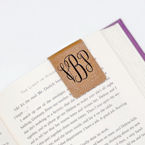 Magnetic Bookmark Personalized Leather Bookmark Custom Bookmarks Monogram Bookmark Custom Name Book Mark Bookmark for Men  Engraved Bookmark