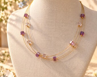 Zarte 3-reihige Kette in Gold mit lila Kristallperlen – filigrane Halskette – elegante Damenkette – Geschenk für sie