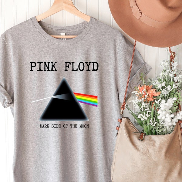 Pink Floyd Dark Side of the Moon Black Distressed Fitted 30/1 Cotton Tee T-Shirt Shirt